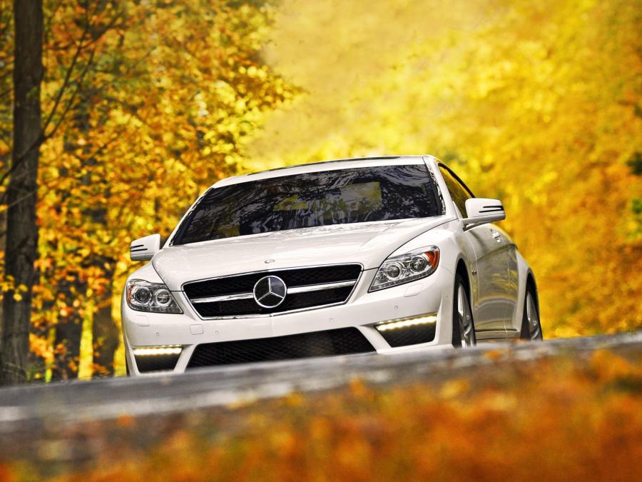  Mercedes-Benz CL63 AMG 2010 года  (US) (фото 19 из 21)